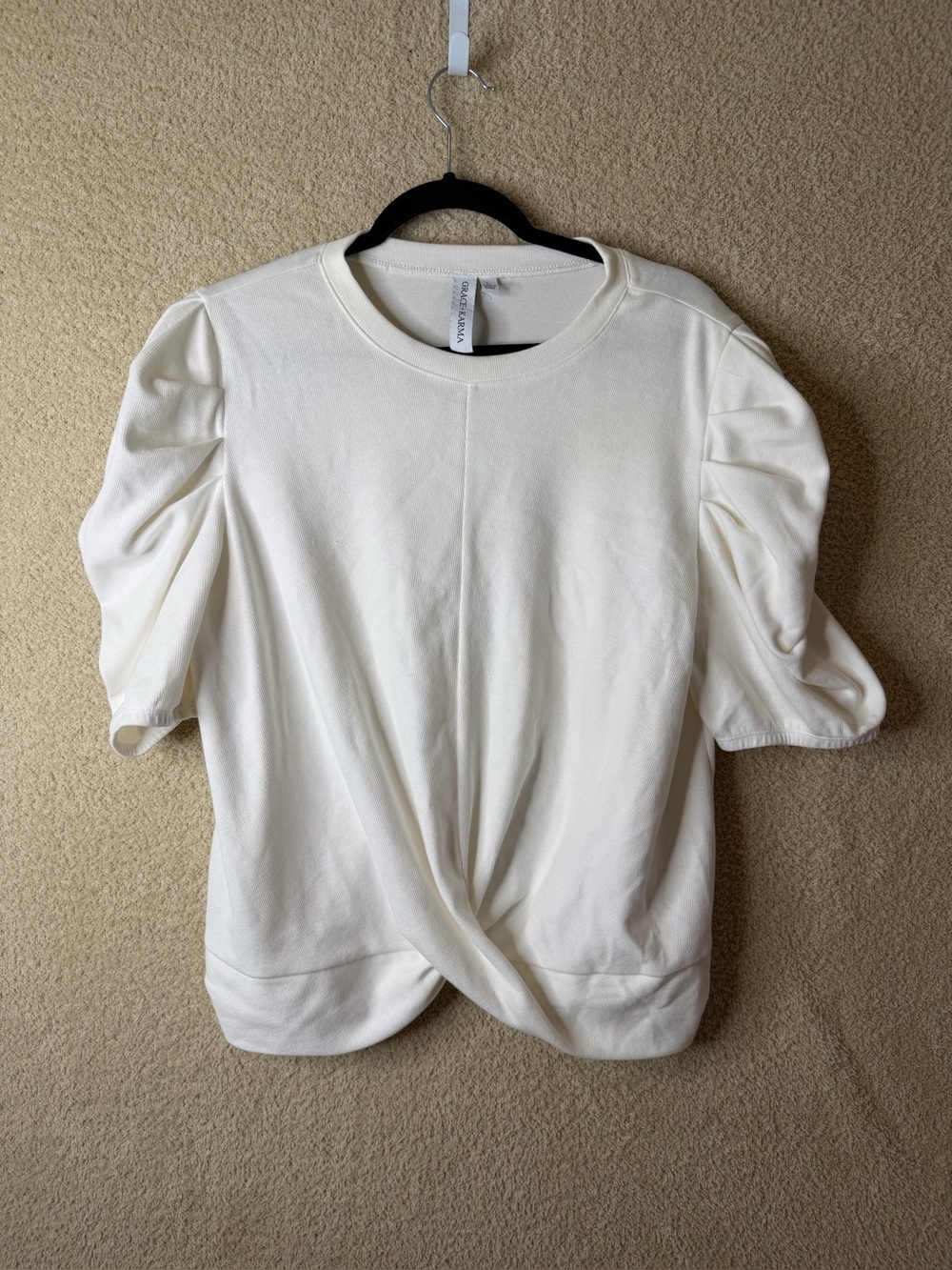Grace + Karma Women’s Puff Sleeve Twist Front Top Ivory Size L